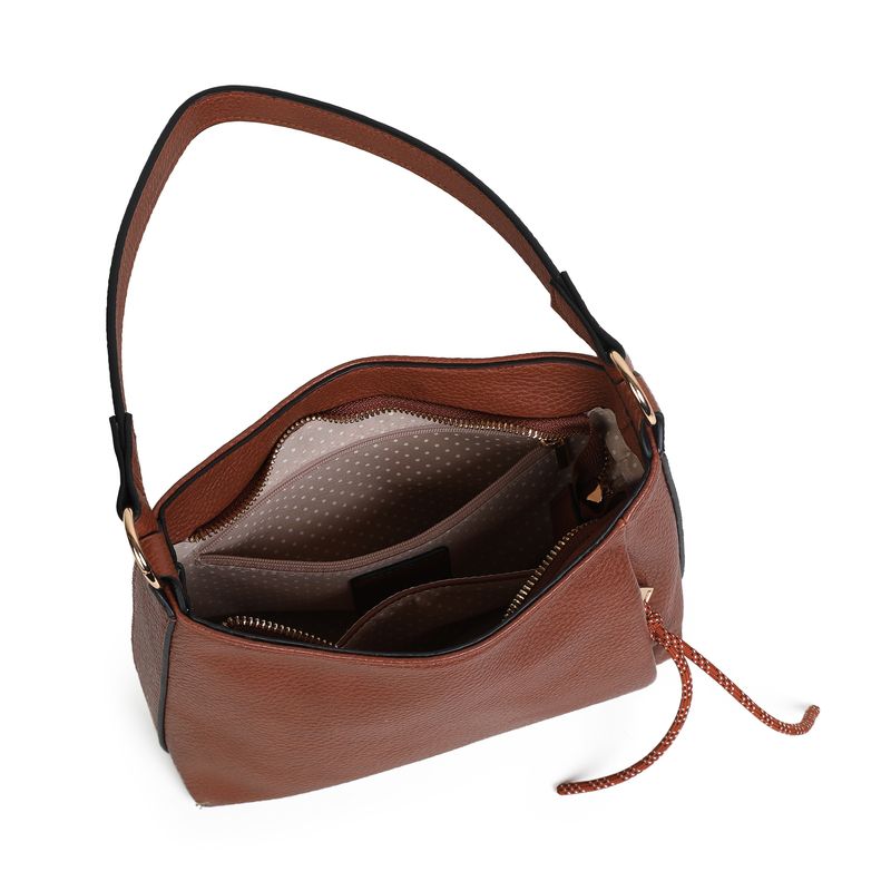 Himalaya soft bag cognac - väska i mjukt imitationsskinn med guldfärgade detaljer