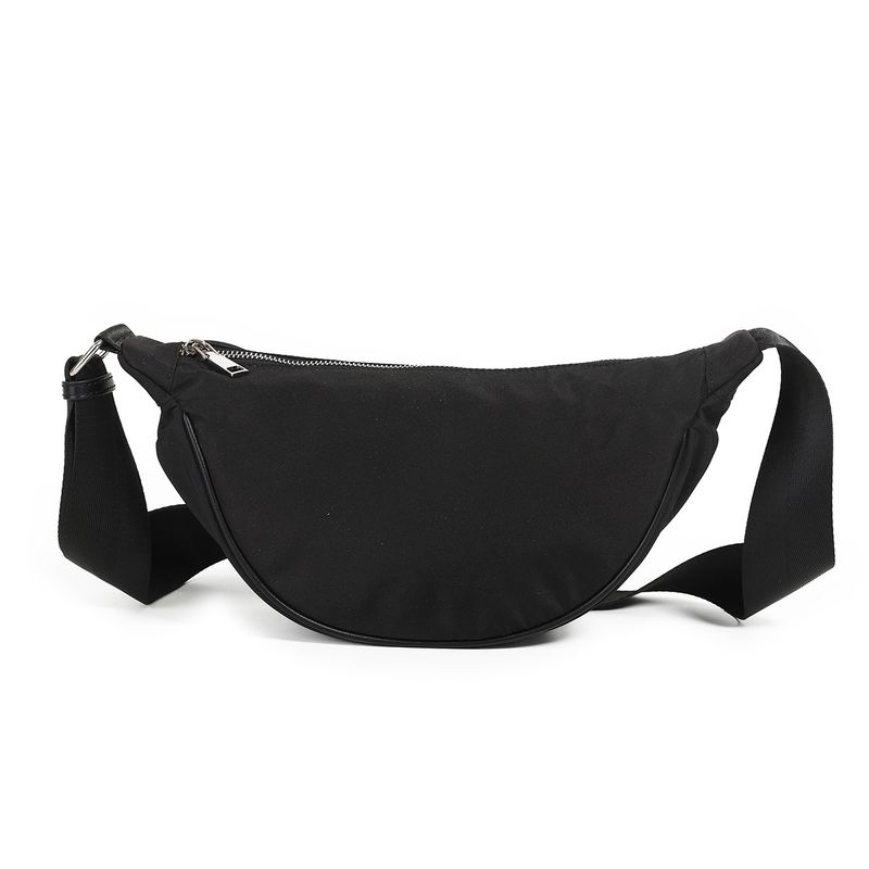 Iben nylon bumbag - svart - lett og praktisk belteveske