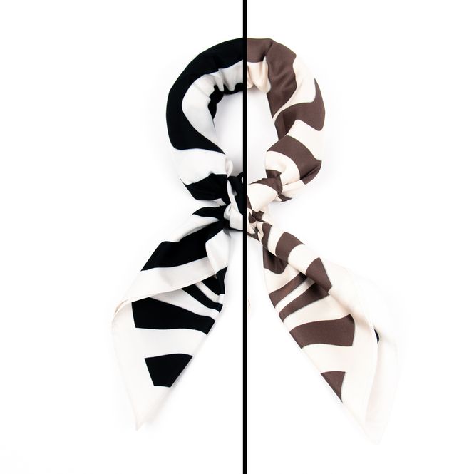 Huvudbild Liten scarf 70 x 70 cm - tvåsidigt grafiskt ...