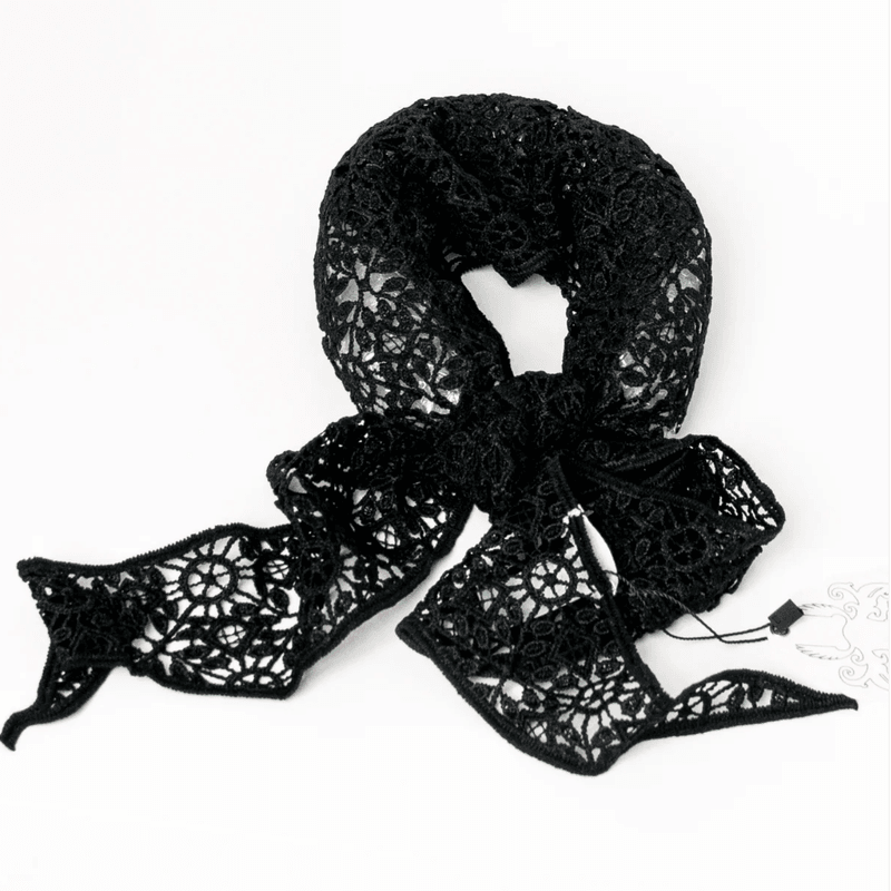 Enfärgad sommar­scarf med vävt mönster – 30 x 116 cm - svart